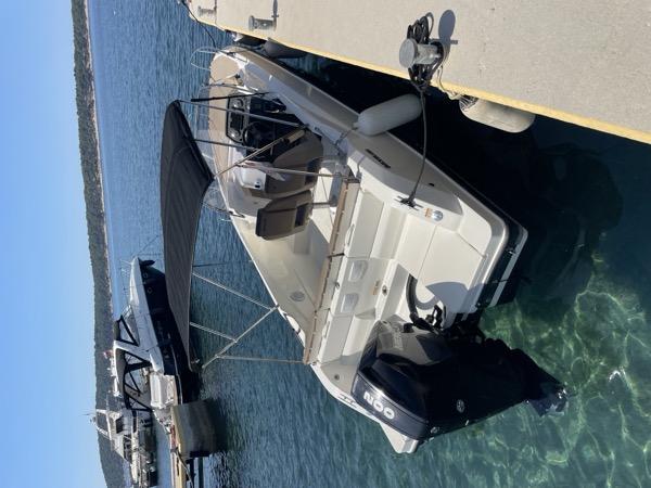 Quicksilver 675 Sundeck